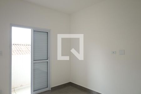 Quarto de apartamento para alugar com 1 quarto, 25m² em Vila Carmosina, São Paulo