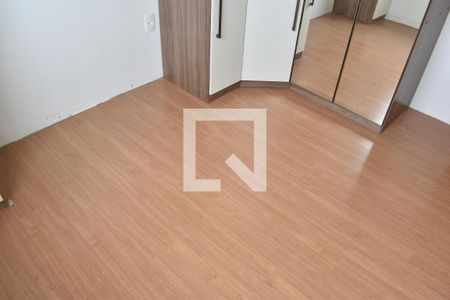 Quarto 1 de apartamento para alugar com 2 quartos, 44m² em Campo de Santana, Curitiba