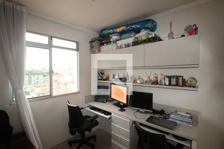 Quarto 1 de apartamento à venda com 3 quartos, 90m² em Carlos Prates, Belo Horizonte