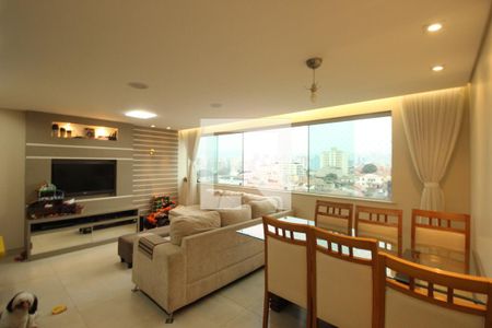 Sala de apartamento para alugar com 3 quartos, 90m² em Carlos Prates, Belo Horizonte