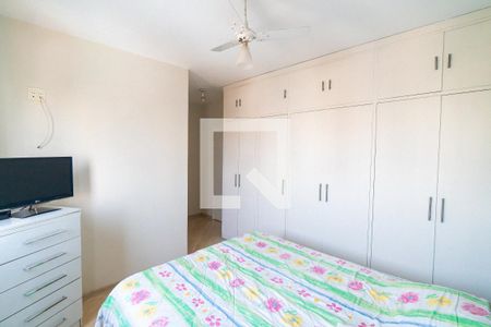 Suite de apartamento à venda com 3 quartos, 99m² em Vila Alexandria, São Paulo