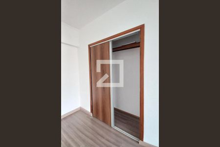 Detalhe do Sala/Quarto de apartamento para alugar com 1 quarto, 43m² em Centro, Campinas