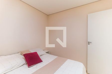 Quarto 1 de apartamento para alugar com 2 quartos, 43m² em Vila Perracini, Poá