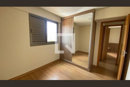 Quarto 1 de apartamento para alugar com 3 quartos, 117m² em Barro Preto, Belo Horizonte