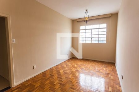 Sala de apartamento para alugar com 3 quartos, 100m² em Santo Antônio, Belo Horizonte