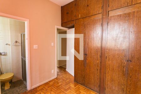 Suíte de apartamento para alugar com 3 quartos, 100m² em Santo Antônio, Belo Horizonte