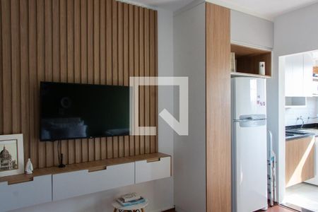 SALA de kitnet/studio à venda com 1 quarto, 36m² em Cambuí, Campinas