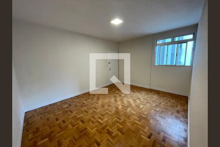 Sala de apartamento à venda com 2 quartos, 67m² em Pinheiros, São Paulo