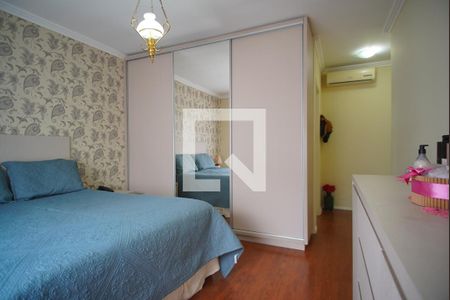 Quarto 1 - Suíte de casa à venda com 3 quartos, 180m² em Vila Ipiranga, Porto Alegre