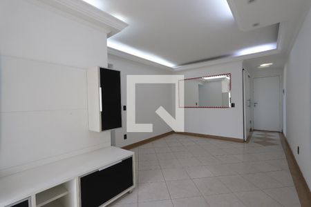 Sala de apartamento à venda com 3 quartos, 63m² em Vila Antonieta, São Paulo