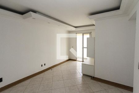 Sala de apartamento para alugar com 3 quartos, 63m² em Vila Antonieta, São Paulo