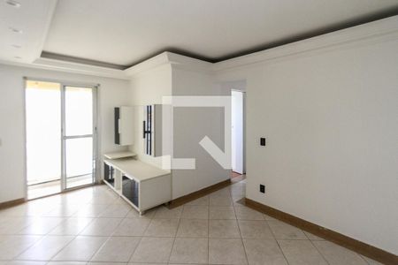 Sala de apartamento para alugar com 3 quartos, 63m² em Vila Antonieta, São Paulo