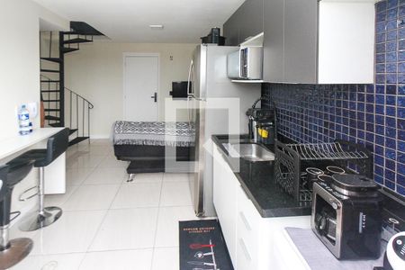 Cozinha de apartamento à venda com 1 quarto, 60m² em Vila Ema, São Paulo