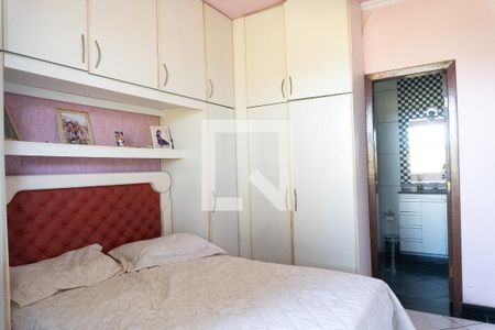 quarto de casa à venda com 3 quartos, 360m² em Alvorada, Contagem