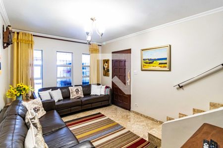 Sala de casa à venda com 3 quartos, 180m² em Jardim Cláudia, São Paulo