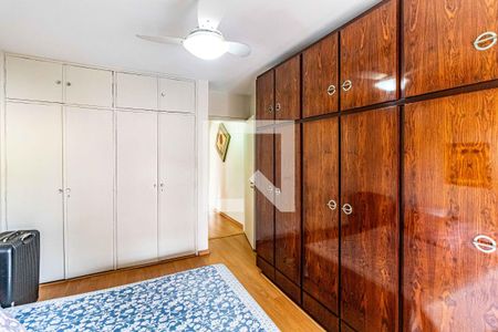 Quarto 01 de casa à venda com 3 quartos, 180m² em Jardim Cláudia, São Paulo