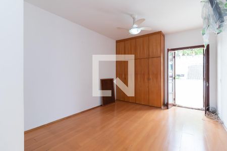 Suíte 1 de casa para alugar com 3 quartos, 230m² em Jardim Franca, São Paulo