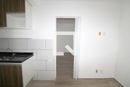 Apartamento para alugar com 1 quarto, 28m² em Jardim Miriam, São Paulo