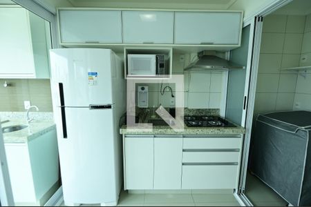 Cozinha  de apartamento para alugar com 1 quarto, 44m² em Setor Bueno, Goiânia