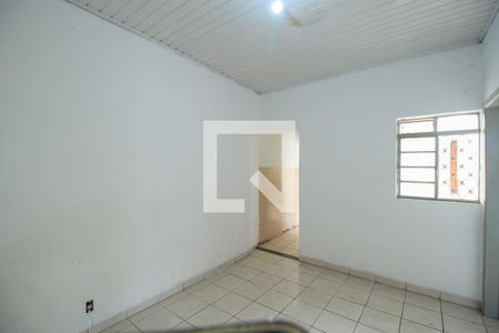 Sala de casa para alugar com 1 quarto, 35m² em Vila Bertioga, São Paulo