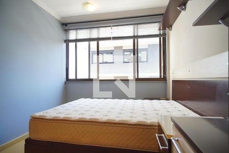 Quarto 1 de apartamento para alugar com 2 quartos, 81m² em Petrópolis, Porto Alegre