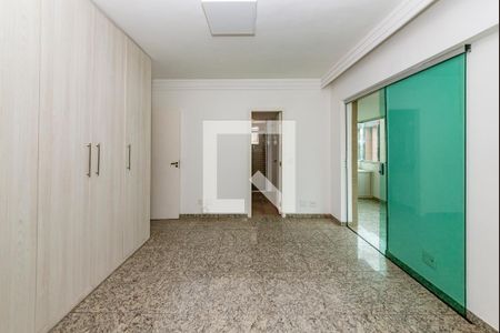 Suíte de apartamento para alugar com 4 quartos, 160m² em Buritis, Belo Horizonte