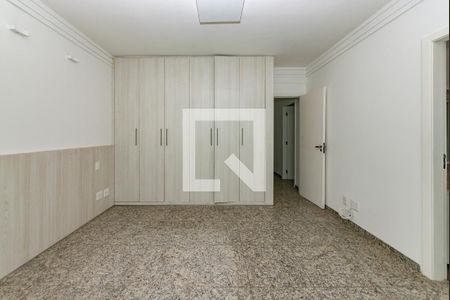 Suíte de apartamento para alugar com 4 quartos, 160m² em Buritis, Belo Horizonte