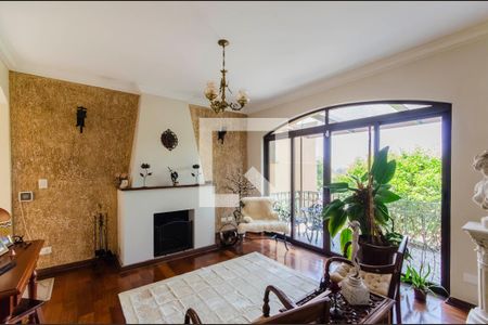 Sala 1 de casa para alugar com 3 quartos, 239m² em Jardim da Glória, São Paulo