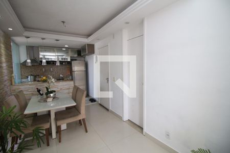 Sala de apartamento à venda com 3 quartos, 52m² em Parada de Lucas, Rio de Janeiro