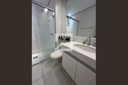 Banheiro da Suíte de apartamento para alugar com 1 quarto, 53m² em Vila da Serra, Nova Lima