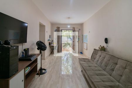 Sala de apartamento à venda com 2 quartos, 70m² em Jardim Santa Mena, Guarulhos