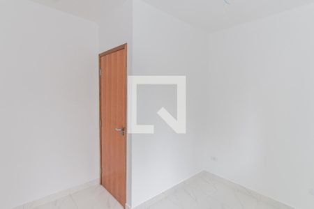 Quarto 1   de apartamento para alugar com 2 quartos, 40m² em Vila Mazzei, São Paulo