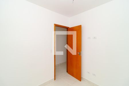 Quarto de apartamento para alugar com 2 quartos, 44m² em Vila Mazzei, São Paulo