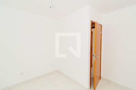 Quarto 2 de apartamento para alugar com 2 quartos, 40m² em Vila Mazzei, São Paulo