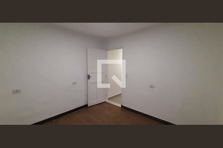 Quarto 1 de casa para alugar com 2 quartos, 55m² em Vila Osasco, Osasco