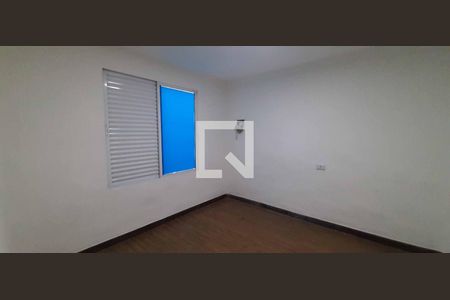 Quarto 1 de casa para alugar com 2 quartos, 55m² em Vila Osasco, Osasco