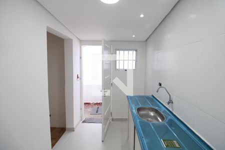 Cozinha de casa para alugar com 1 quarto, 32m² em Jardim São Paulo(zona Norte), São Paulo