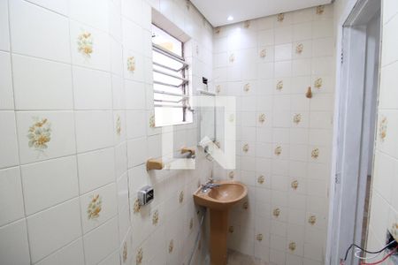 Banheiro de casa para alugar com 1 quarto, 32m² em Jardim São Paulo(zona Norte), São Paulo