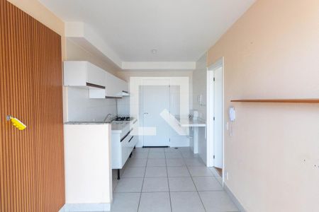 Sala/Cozinha de apartamento para alugar com 1 quarto, 30m² em Vila Ré, São Paulo