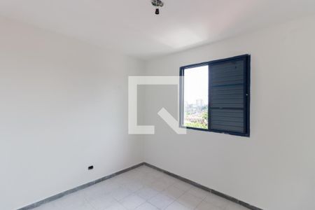 Quarto 1 de apartamento para alugar com 2 quartos, 52m² em Conjunto Residencial José Bonifácio, São Paulo