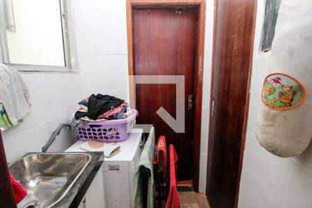 Cozinha  de apartamento à venda com 2 quartos, 68m² em Sagrada Família, Belo Horizonte