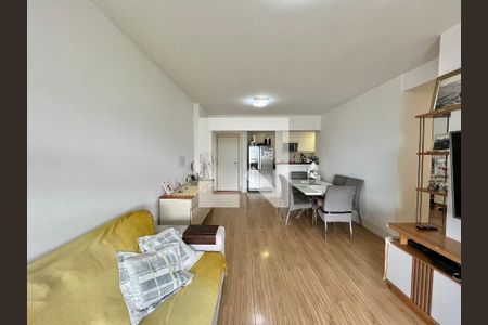 Sala de apartamento para alugar com 3 quartos, 97m² em Barra Olímpica, Rio de Janeiro