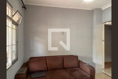 Sala de casa para alugar com 2 quartos, 65m² em Jardim do Tiro, São Paulo