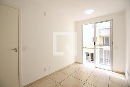 Sala de apartamento à venda com 2 quartos, 46m² em Taquara, Rio de Janeiro