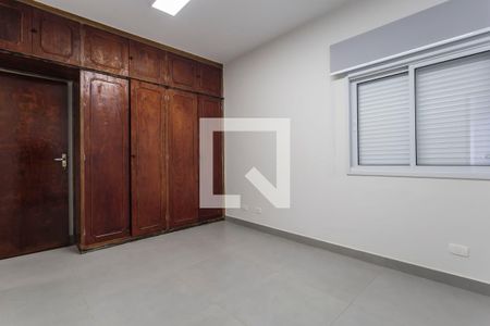 Quarto 1 de casa para alugar com 3 quartos, 200m² em Jardim Novo Mundo, São Paulo