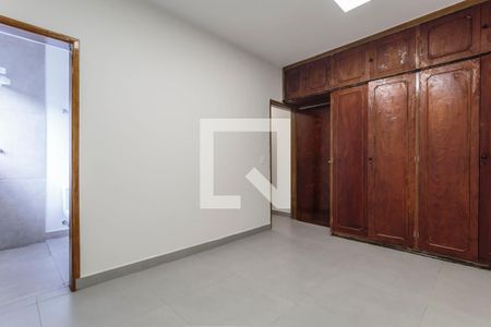 Quarto 1 de casa para alugar com 3 quartos, 200m² em Jardim Novo Mundo, São Paulo