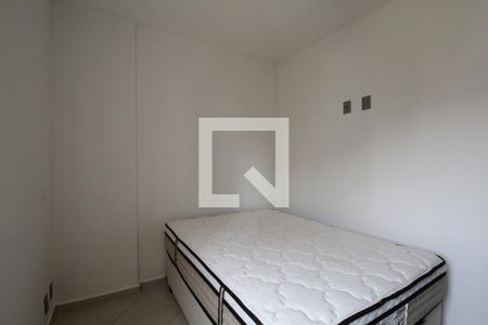 Suíte 1 de apartamento para alugar com 2 quartos, 65m² em Jardim Ampliação, São Paulo