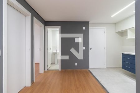 Sala de apartamento para alugar com 2 quartos, 38m² em Vila Santa Maria, São Paulo