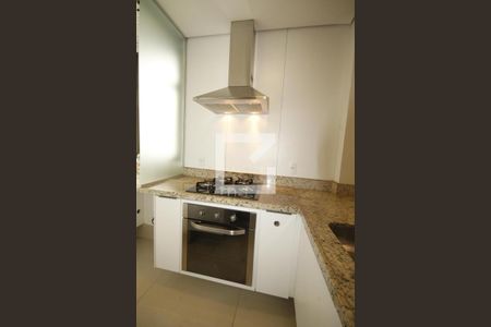 Cozinha de apartamento para alugar com 1 quarto, 65m² em Vila da Serra, Nova Lima