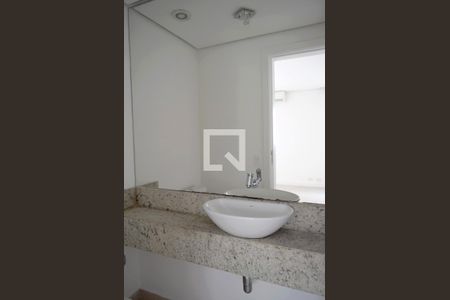 Lavabo de apartamento à venda com 3 quartos, 121m² em Pinheiros, São Paulo